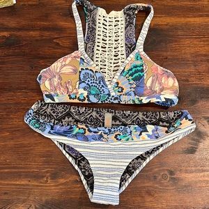 Maaji 2 piece swimsuit L brand new